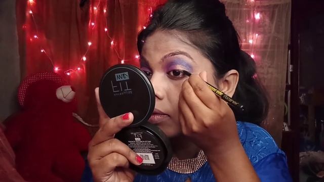 Maybelline colossal super black kajal || Maybelline waterproof kajal review and demo смотреть онлайн