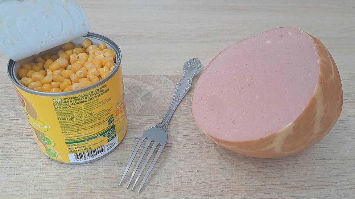 Улётный салат из 90-х «Пятиминутка». Вкуснятина за считанные минуты, многие его забыли, а зря. смотреть онлайн