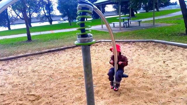 Дерево, как Динозавр Rockdale parks with playgrounds 1 смотреть онлайн