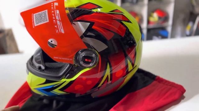 Capacete Ls2 Tribal Yellow смотреть онлайн