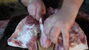 Вот ТАК нужно РАЗДЕЛЫВАТЬ Свиную голову.