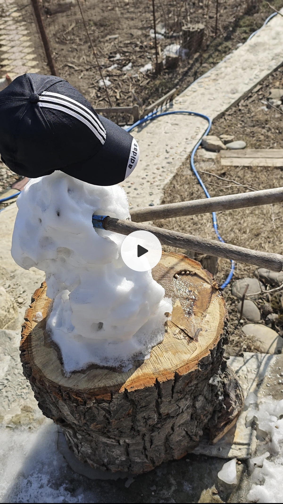 Длительный отпуск у курьера и поиск нового для чуду "Алиф"