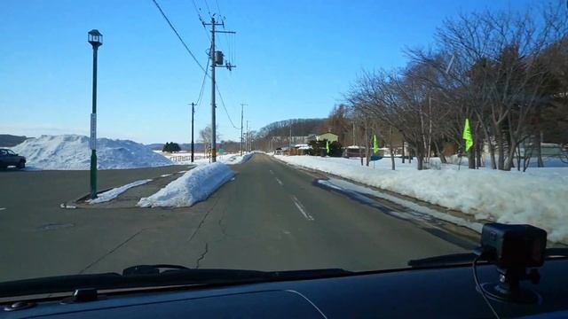 キャンピングカーで北海道を車中泊の旅をするコーギー小太郎。網走市涛沸湖白鳥公園で白鳥を探して散歩。 смотреть онлайн