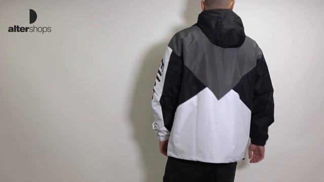 Ellesse Vonnazzo Hooded Jacket ELSHZ05887000000 смотреть онлайн