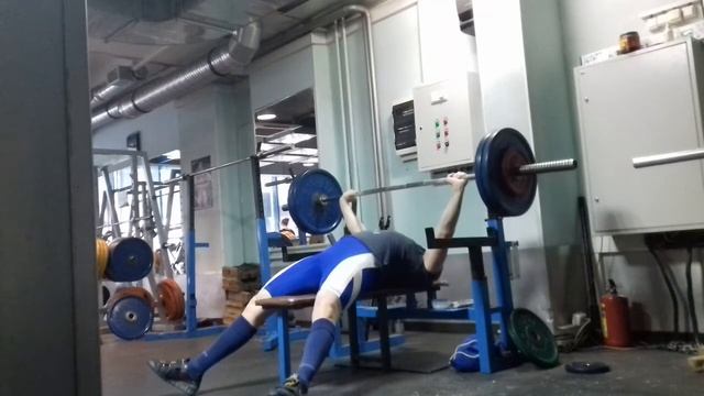 030521 жим выт ног 110 на 3 смотреть онлайн