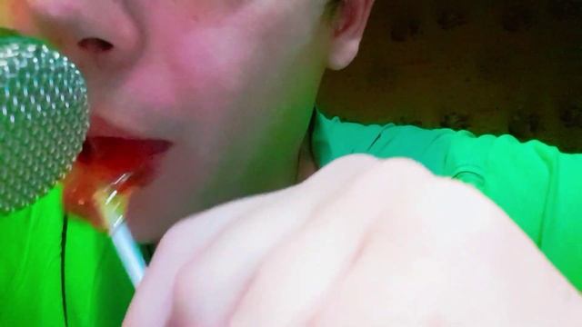 ASMR/АСМР-LICKING LOLLIPOP COCK