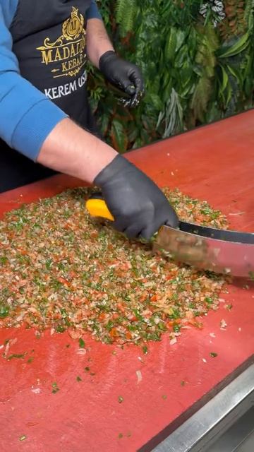 Предательство, которое ты видишь — тривиально. Страшнее всего, предательство, которое ты не видишь.