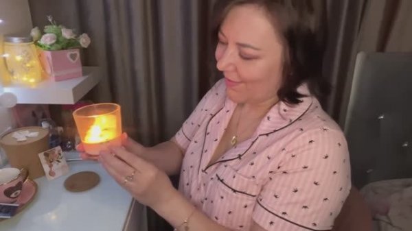 ASMR УХАЖИВАЮ ЗА ТОБОЙ УЮТНОЙ НОЧЬЮ Ролевая ИГРА НОЧЁВКА У ПОДРУГИ/Мурашки/ASMR Personal attention