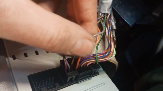 Подключение кнопок руля Landrover Freelander 2