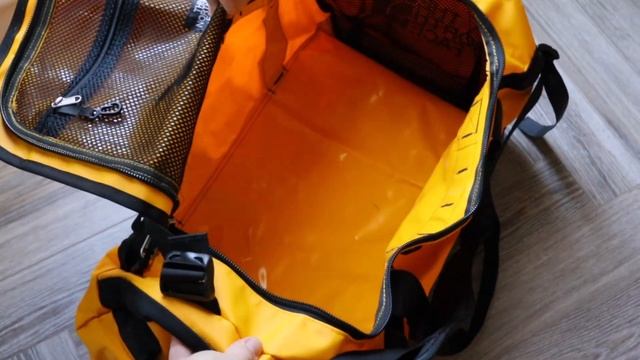 The North Face Base Camp Duffel Bag MEDIUM, First impressions and Review. Is it worth your money? смотреть онлайн