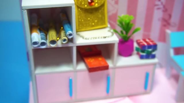 HOW TO MAKE ❤️ DIY MINIATURE HOUSE ❤️ Hello Kitty #2 ~ bedroom, living room, livestream room смотреть онлайн