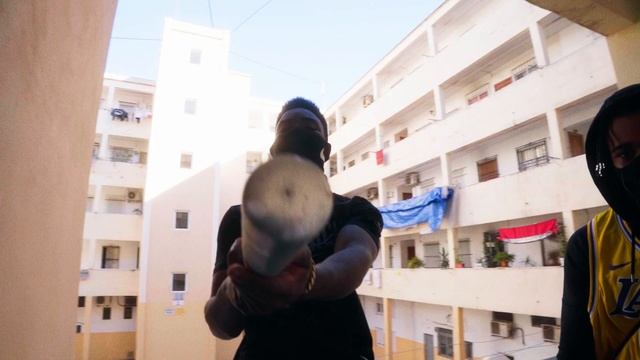 YOUNG JUNIOR FT YOUNG KING - BUGATTI ( Videoclip Oficial ) смотреть онлайн