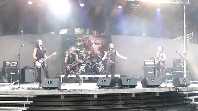 Trench At Kulturnatta 2014