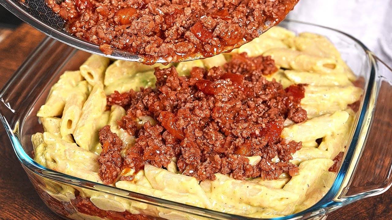 Обалденная ЗАПЕКАНКА из макарон с фаршем.. Вкусный Ужин Для Всей Семьи! Макароны с Фаршем в Духовке смотреть онлайн