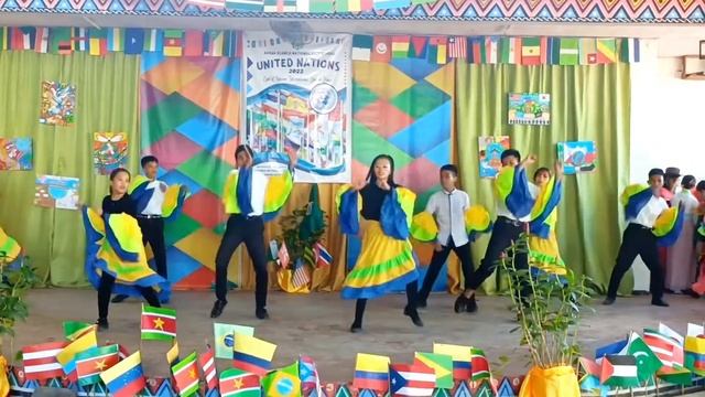 Brazil samba dance (grade 9 ABNHS) смотреть онлайн