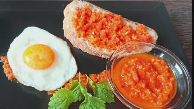 Помидоры с морковкой – соус или салат? Вкусный рецепт на каждый день! 🍅🥕 смотреть онлайн