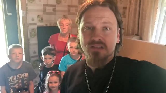 Помогаем вместе с батюшкой Андреем! смотреть онлайн