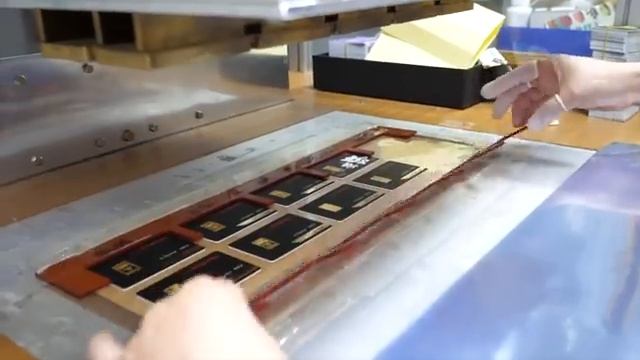 Процесс изготовления 100% чистых золотых слитков смотреть онлайн