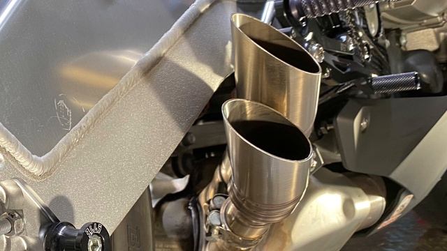 30♪🏍BMW・S1000RR💥exhaust note💨 straight silencer‼️ PRO-RACE GP-S1 смотреть онлайн