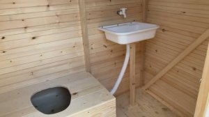 Дачный туалет с умывальником