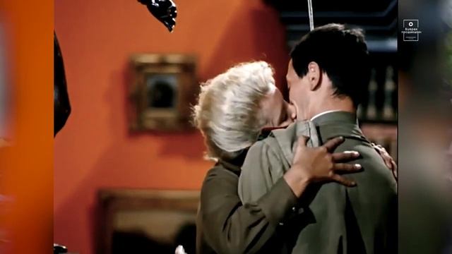 Выходила на берег Катюша, песня для ветерана о любви, войне и вере в жизнь смотреть онлайн