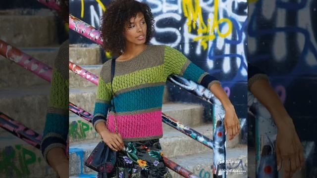 Knitted women's models. We knit with a hook and knitting needles. Photo смотреть онлайн