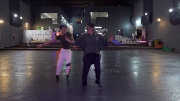 WAACKING - INSTRUCTOR CARO - O2 DANCE STUDIOS MELBOURNE AUSTRALIA