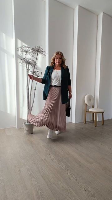 Юбки плиссе я так хочу чтобы юбки не кончались смотреть онлайн