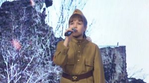 «Огонь памяти», слова и музыка Елены Плотниковой. Исполняют Хорошева Мария и Гаптелехатова София