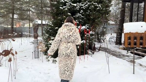 Шоу-гарден Веры Седовой. Необычное пространство. Скульптура в саду. Как сделать сад интересным.