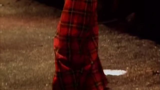 Alexander McQueen RTW Fall 1998