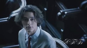 Евгений Коновалов  " Первая любовь  "