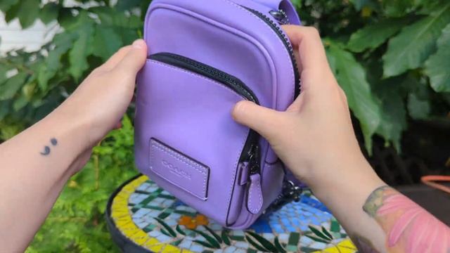 WIMB: Coach Outlet Track Pack 14 From The Neon Collection (what's In My Bag + Mod Shots)