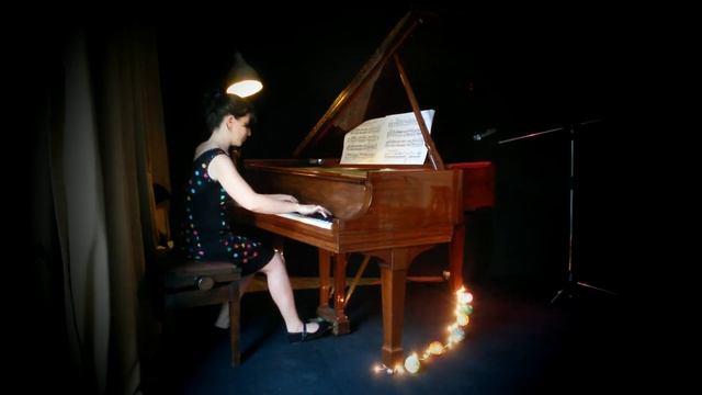 George Crumb: A Little Suite for Christmas, A.D. 1979 - 1.The Visitation смотреть онлайн
