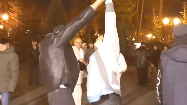 ТЫ КРАСИВАЯ И СЧАСТЛИВАЯ смотреть онлайн