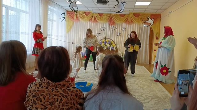 8 Марта .mp4 смотреть онлайн
