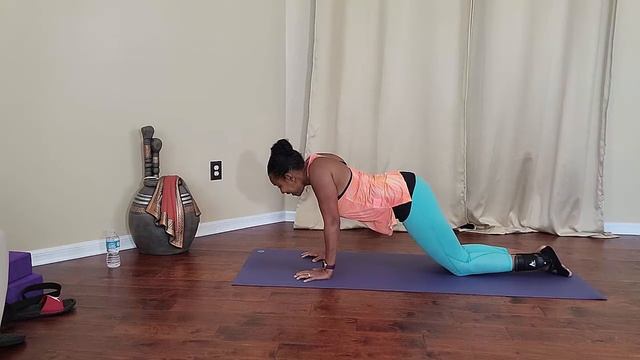 Plank Hover Plank a.k.a. Kneeling Tricep Pushup смотреть онлайн