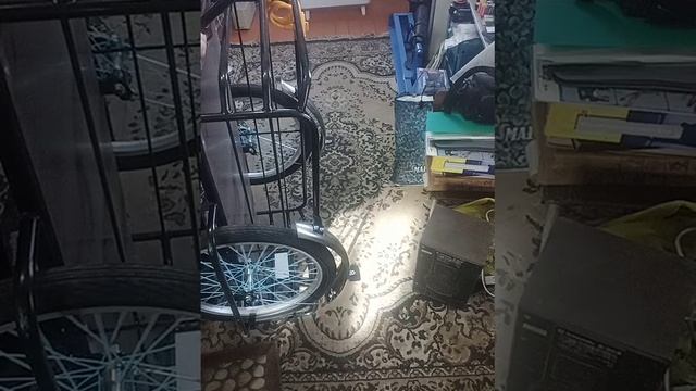 Прицеп для велосипеда с максимальной полезной нагрузкой до 100кг. смотреть онлайн