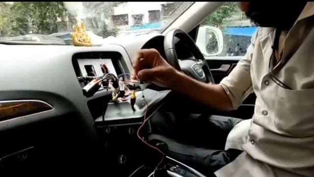 Audi Q5 Audio Player upgrade @Motorsounds смотреть онлайн
