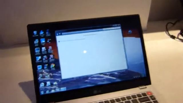 LG Xnote Z330 Ultrabook Hands-On.m2ts