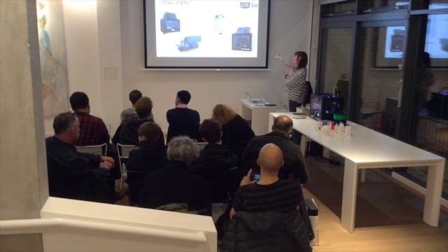 Introduction to 3D printing by Eva Sbaraini, MyMiniFactory, iMakr смотреть онлайн