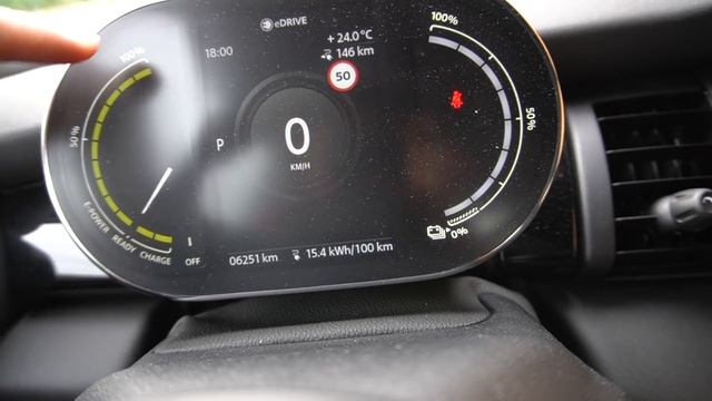 MINI Cooper SE 2020 – podrobný test elektromobilu | Electro Dad #95 смотреть онлайн