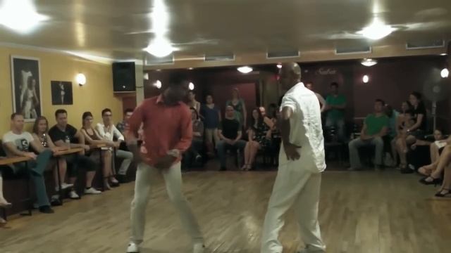 Cuba VS New-York - Salsa Battle смотреть онлайн