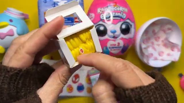 Minnie, Minnie Brands, RainboCorns ASMR-сюрприз, распаковка игрушек