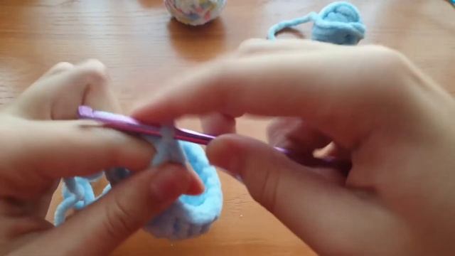 как связать пенал крючком