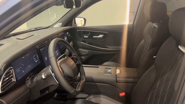 EXEED VX Синий кобальт смотреть онлайн