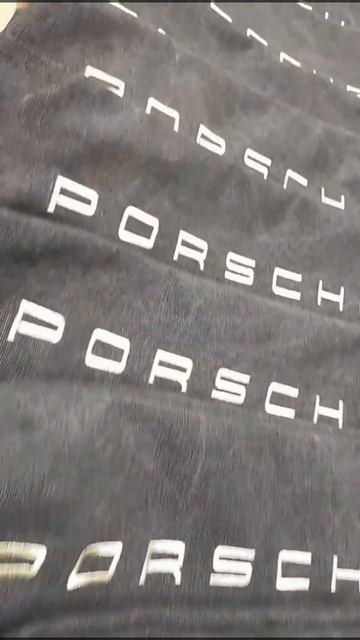 Сумки-шопперы для компании Porsche из ткани Канвас с вышивкой логотипа смотреть онлайн