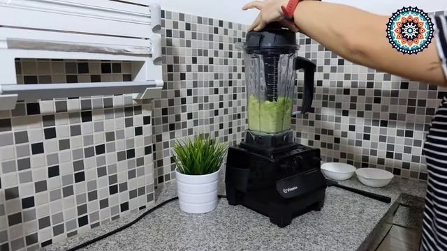 VITAMIX TNC 5200, MAGIC BLENDER MEMBUAT JUS DALAM HITUNGAN DETIK смотреть онлайн