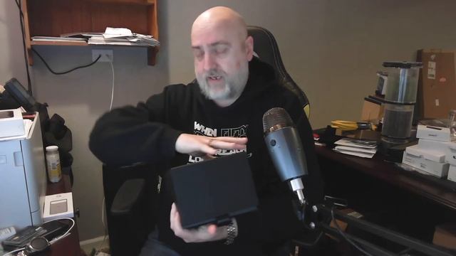 Unboxing the TAG Heuer Caliber Connected E4 Smartwatch смотреть онлайн