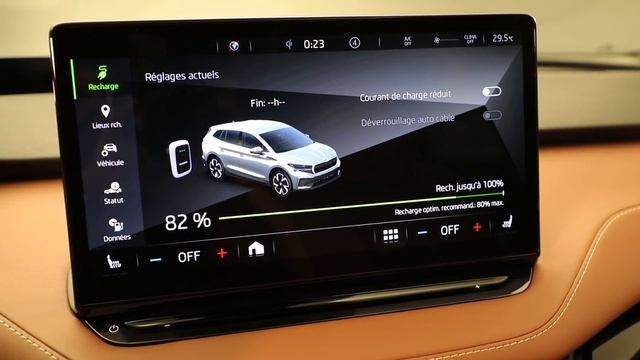 A bord du SUV électrique Skoda Enyaq (2020) ! смотреть онлайн